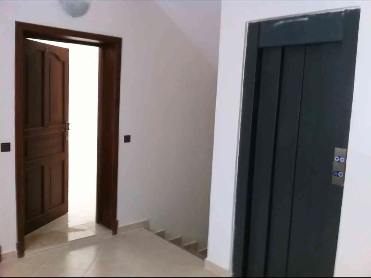 Appartement 196 m2 à Tanger Administrati - طنجة
