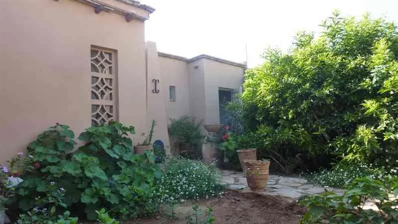 Riad à vendre à Taroudant- village calme - تارودانت (2)