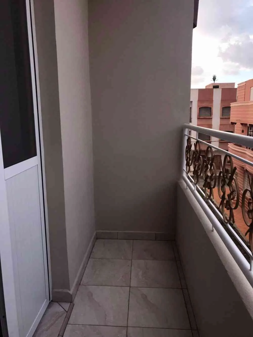 Appartement a vendre - السعيدية (2)