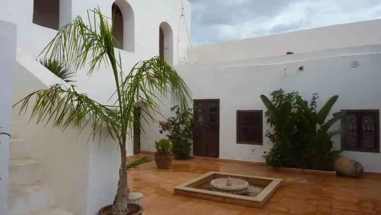 Maison 250M récente à vendre à Taroudant - تارودانت (3)