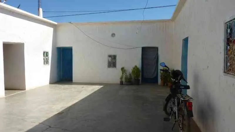 Maison de campagne sur terrain 800M² - تارودانت (2)