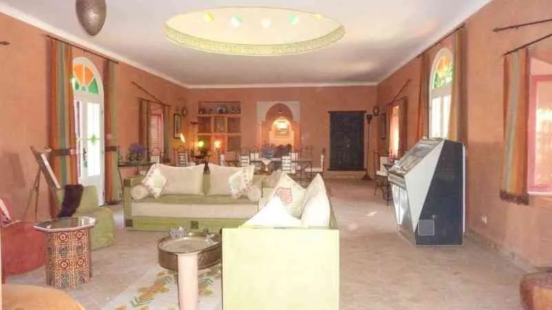 SUPER Riad à vendre à Taroudant - تارودانت