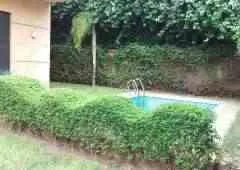 Jolie villa avec piscine &amp; jardin - مراكش
