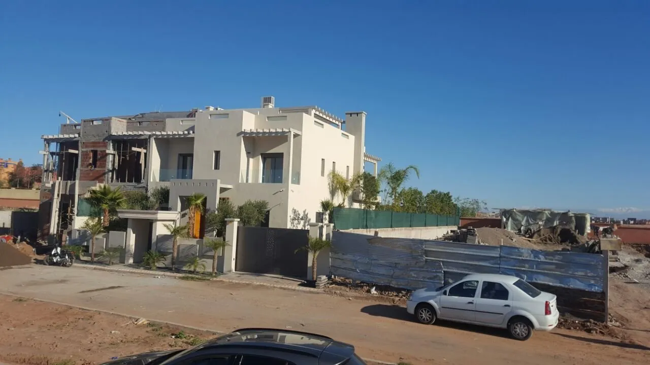 un terrain a vendre - مراكش (2)