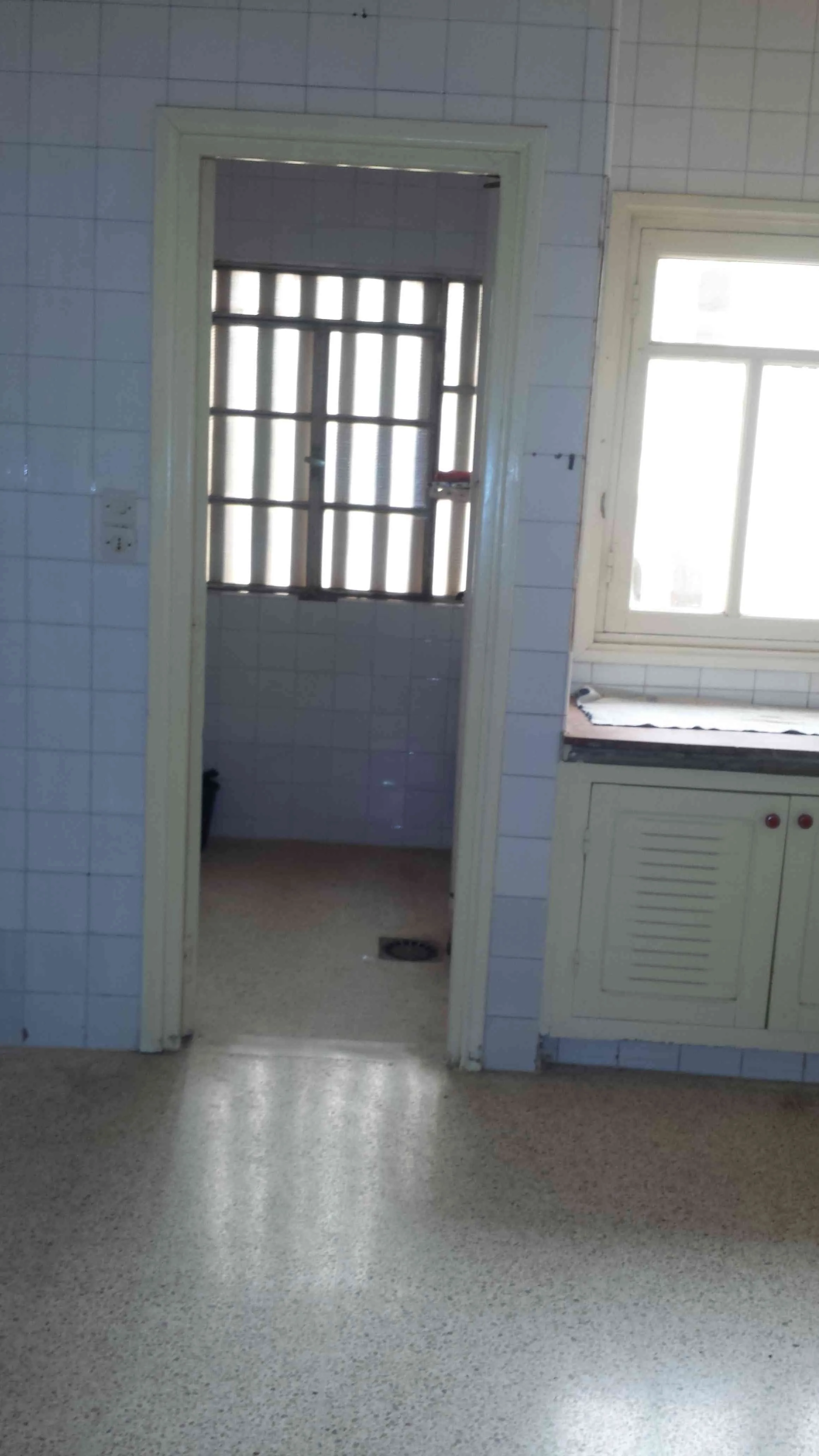 Grand appartement au centre ville - طنجة (3)