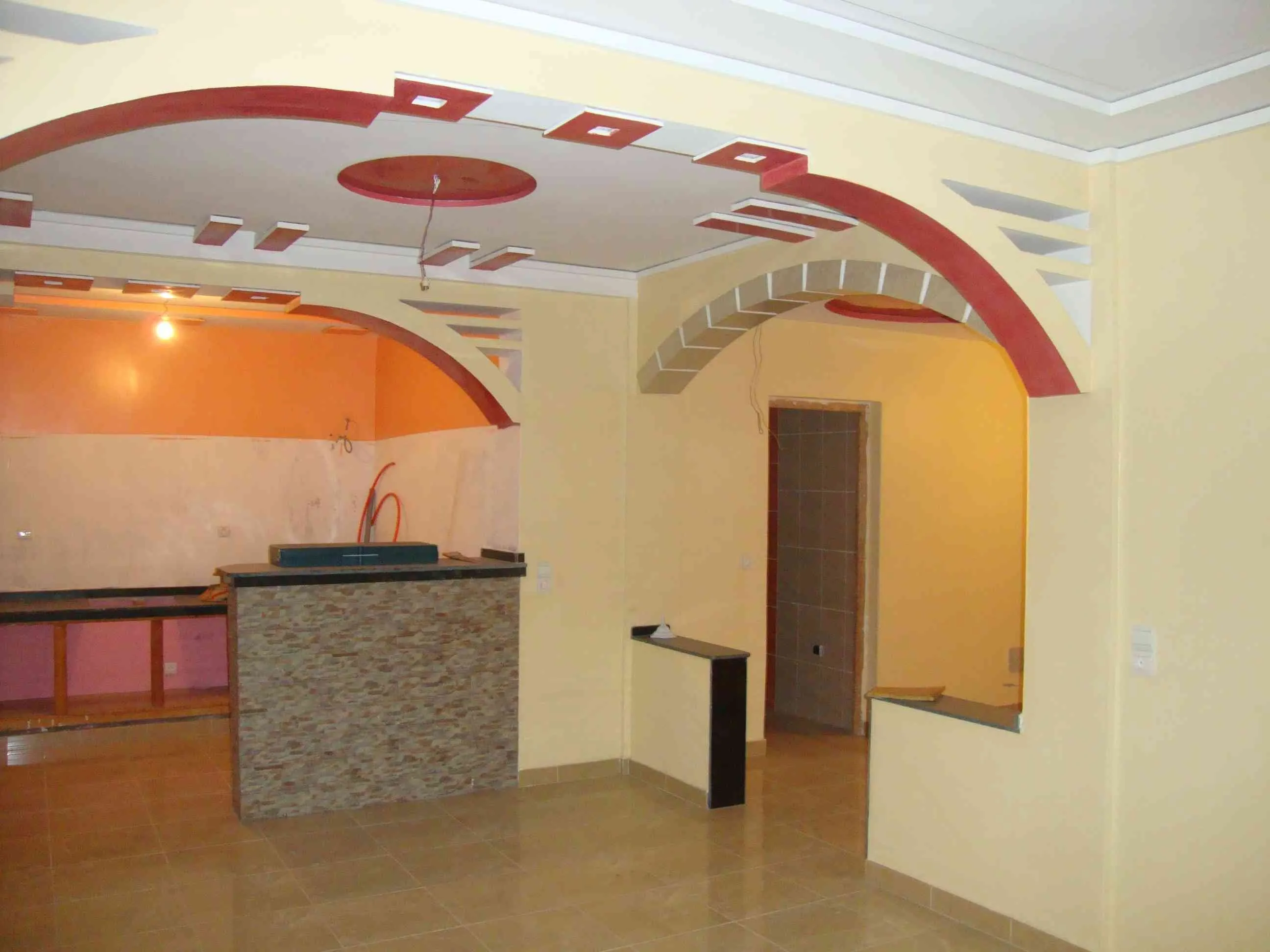 Immeuble Neuf à vendre - وجدة (2)