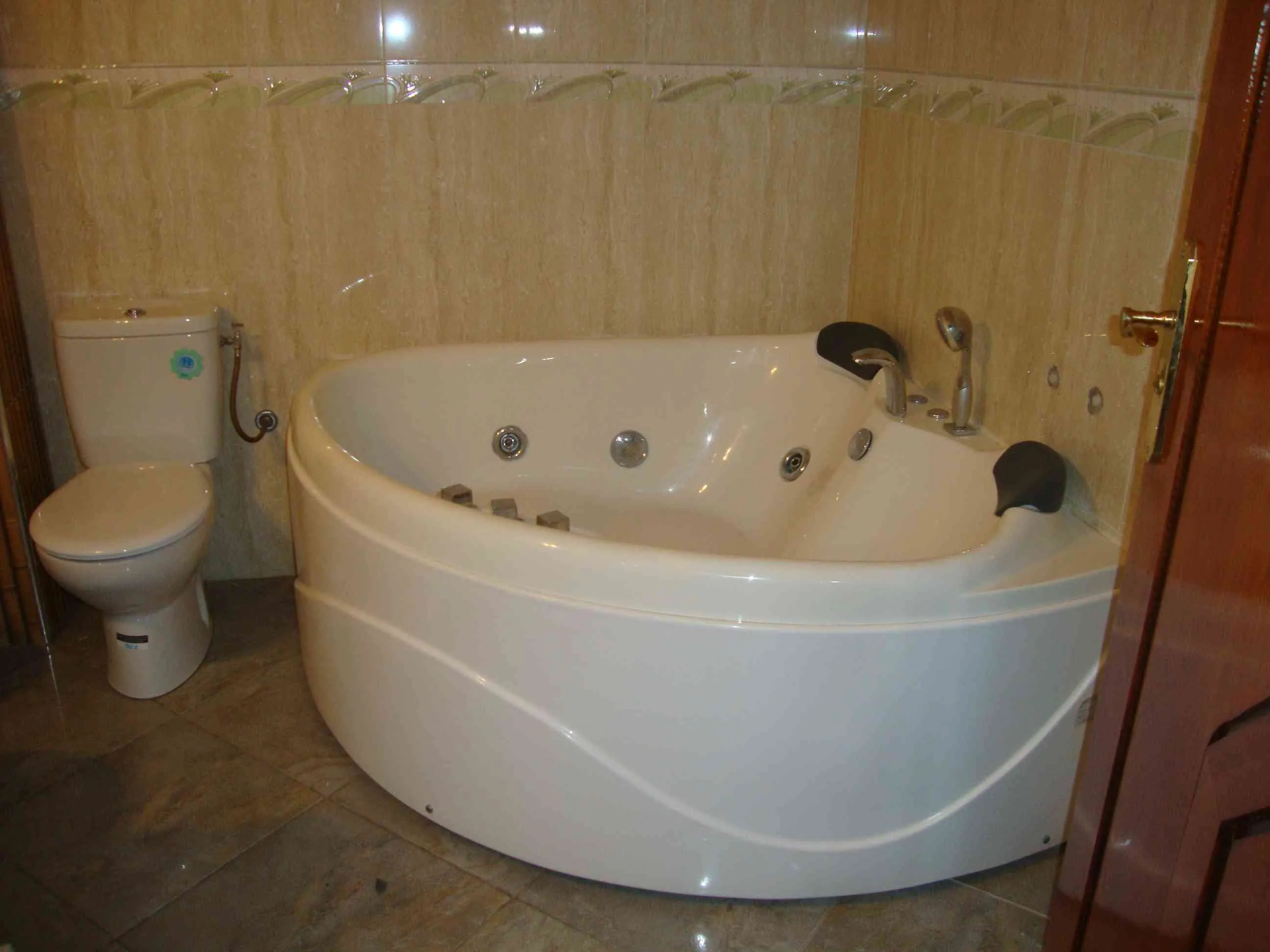 Immeuble Neuf à vendre - وجدة (4)