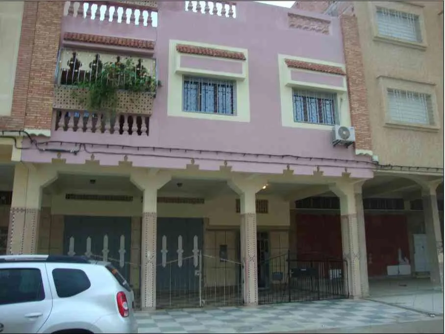 Belle maison à vendre - وجدة