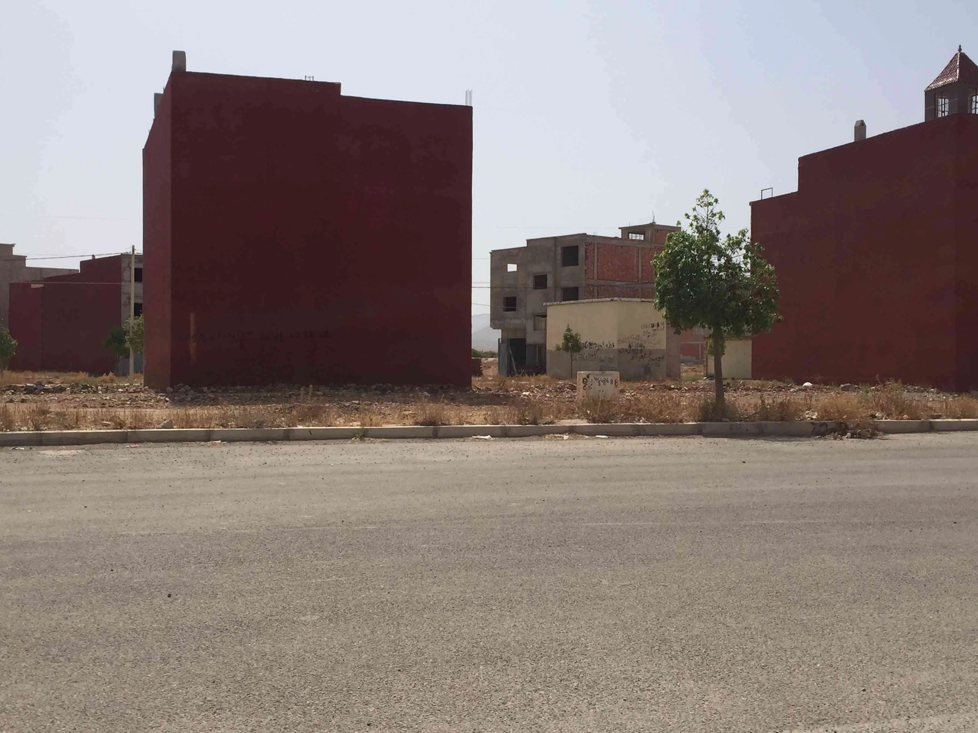 terrain à hay al andalous - وجدة (2)