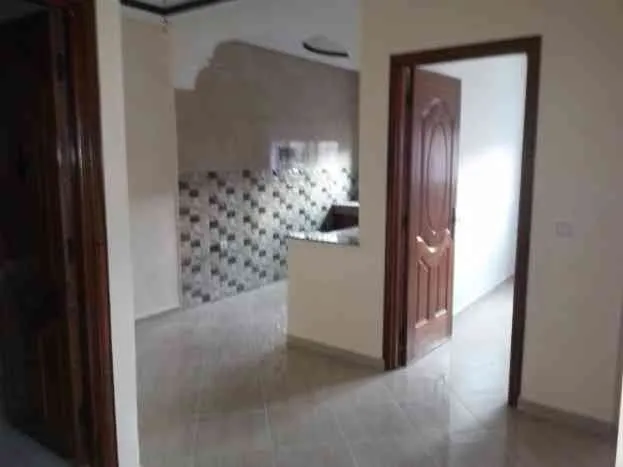 Appt au rdc de 2 façades  70 m² à Ismaillia - القنيطرة (2)