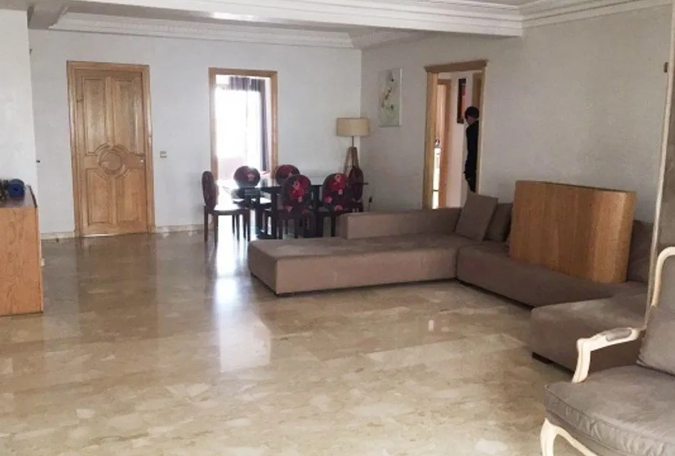 Trés bel appartement de 187 m² - Racine - الدار البيضاء (2)