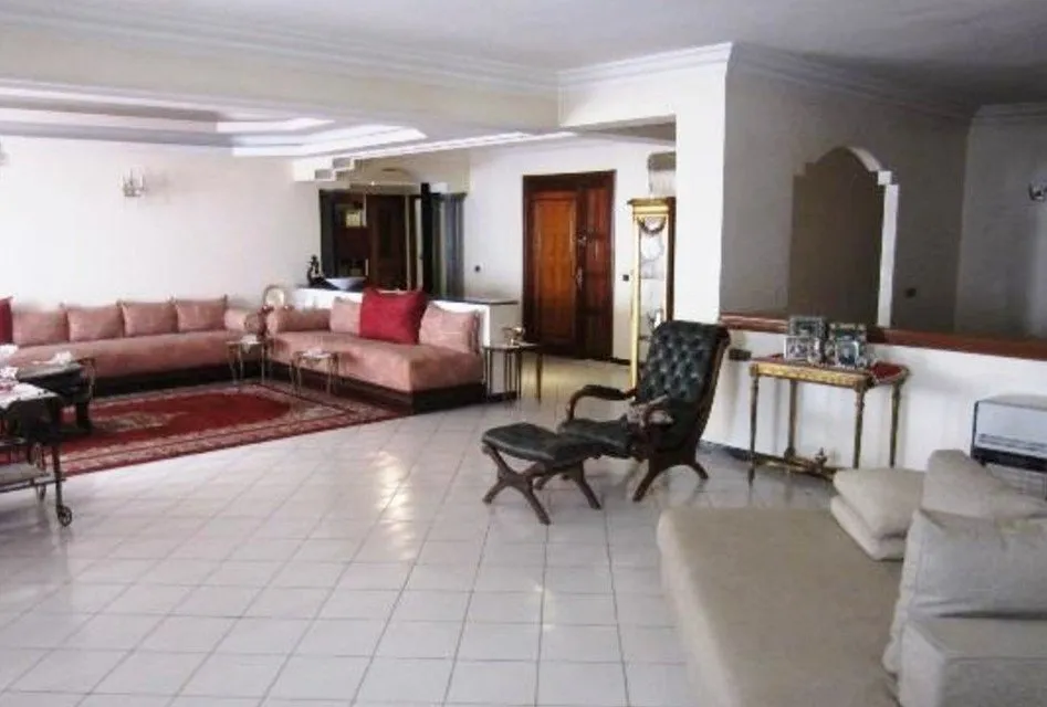 Bel appartement de 360 m² - Racine - الدار البيضاء