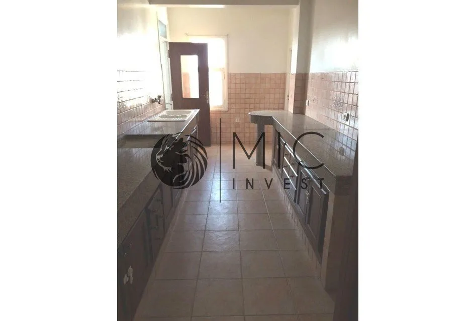 A SAISIR! BEL APPARTEMENT DE 153 M² IDÉALEMENT SITUÉ - الرباط (4)