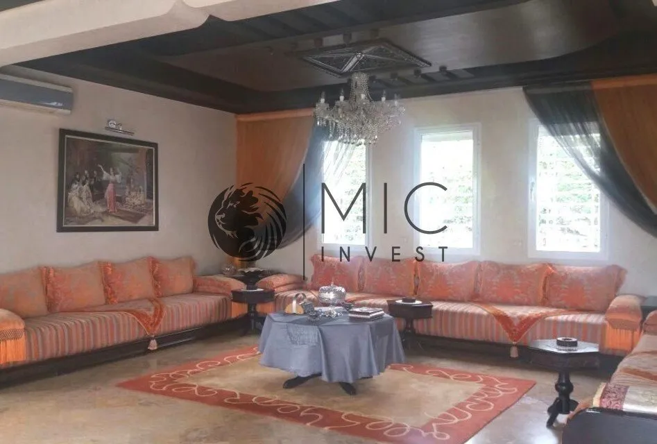 SUPERBE VILLA DE 400 M² SUR 826 M² AVEC VUE PANORAMIQUE SUR VALLÉE - الرباط