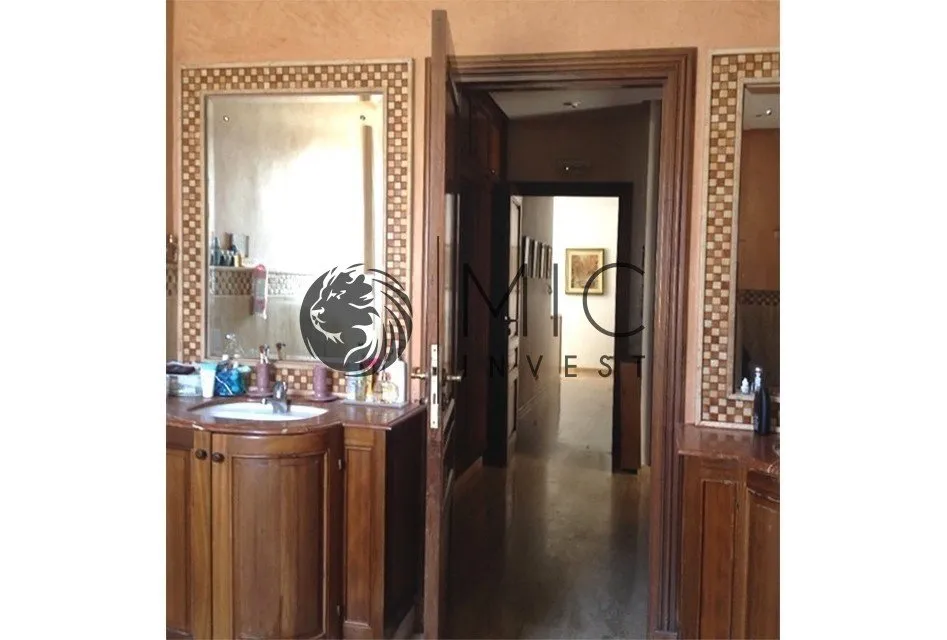 SUPERBE VILLA DE 500 M² IDÉALEMENT SITUÉE A HAY RIAD - الرباط