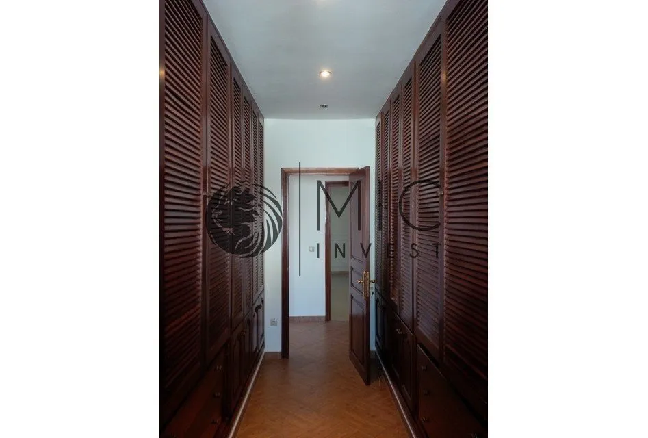 SUPERBE VILLA RÉNOVÉE DE 500 M² DE 4 OU 5 CHAMBRES BAIGNÉE DE LUMIÈRE - الدار البيضاء (2)