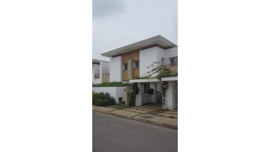 Bouskoura.Cgi.Neuf.Villa.360m2.18000 dhs - الدار البيضاء