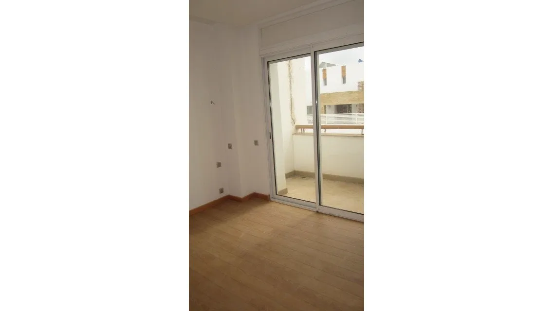 Bouskoura.Cgi.Neuf.Villa.360m2.18000 dhs - الدار البيضاء (2)