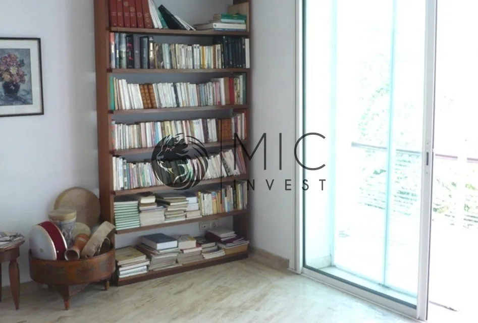 PINÈDE SUPERBE VILLA DE 750 M² AVEC 7 SUITES SUR 1200 M² - الرباط