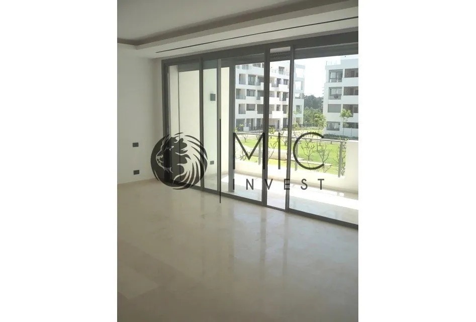 SUPERBE APPARTEMENT DE PRESTIGE AVEC TERRASSE - الرباط