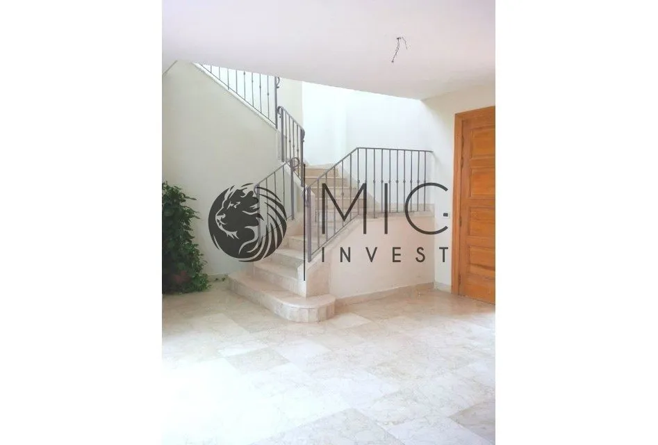 SUPERBE VILLA DE 883 M² EN RÉSIDENCE FERMÉE DE PRESTIGE - الدار البيضاء (2)