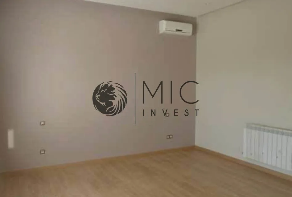 MAGNIFIQUE RDC DE VILLA AVEC PARC DE 1400 M² ET PISCINE - الرباط (2)